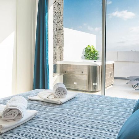 Monterey House Playa Blanca Villa Playa Blanca  Eksteriør billede